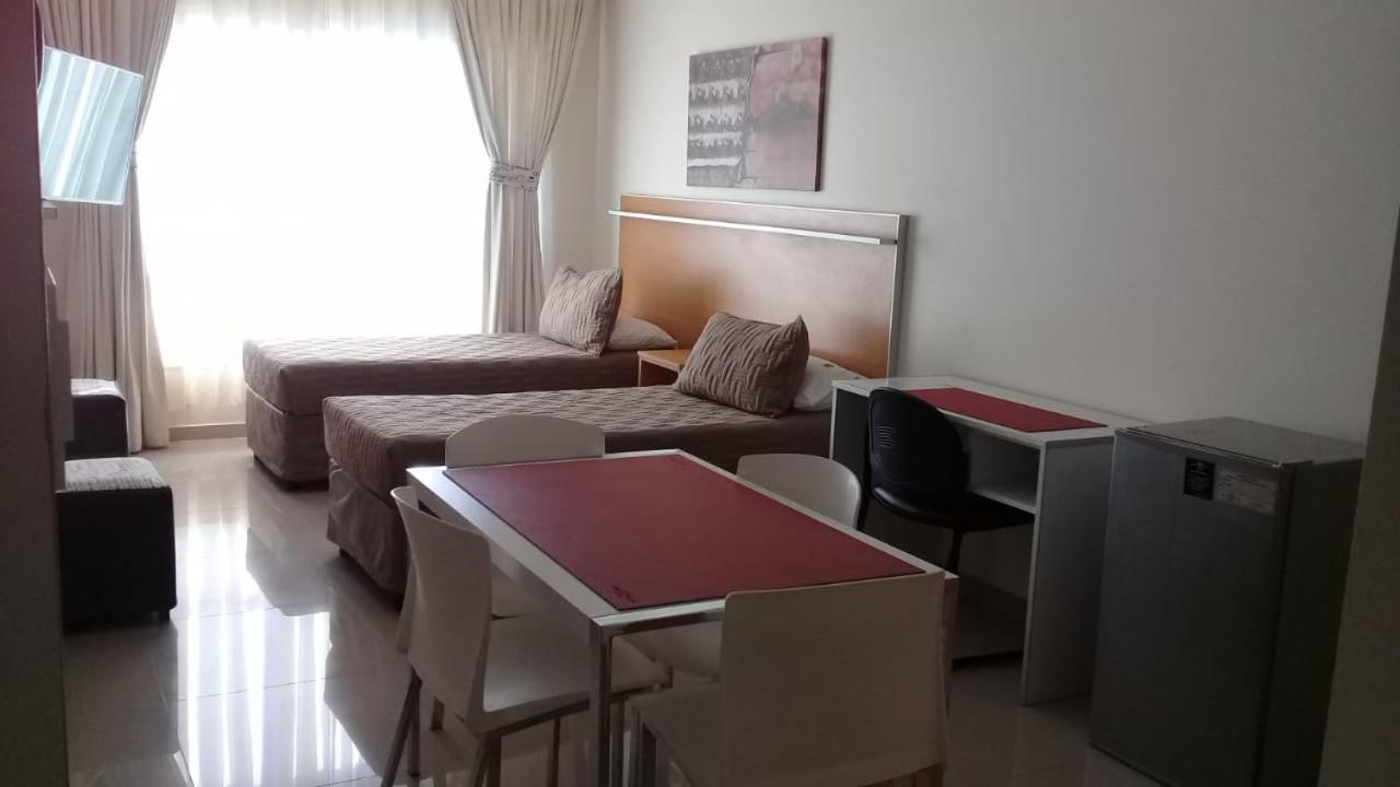 Illia 121 Apart Hotel Neuquén 客房 照片