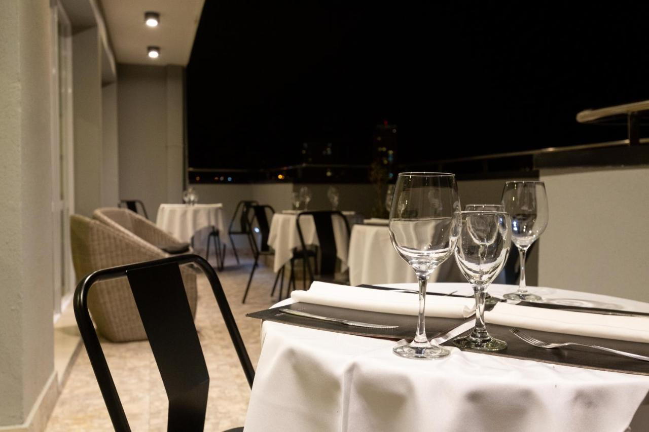 Illia 121 Apart Hotel Neuquén 外观 照片