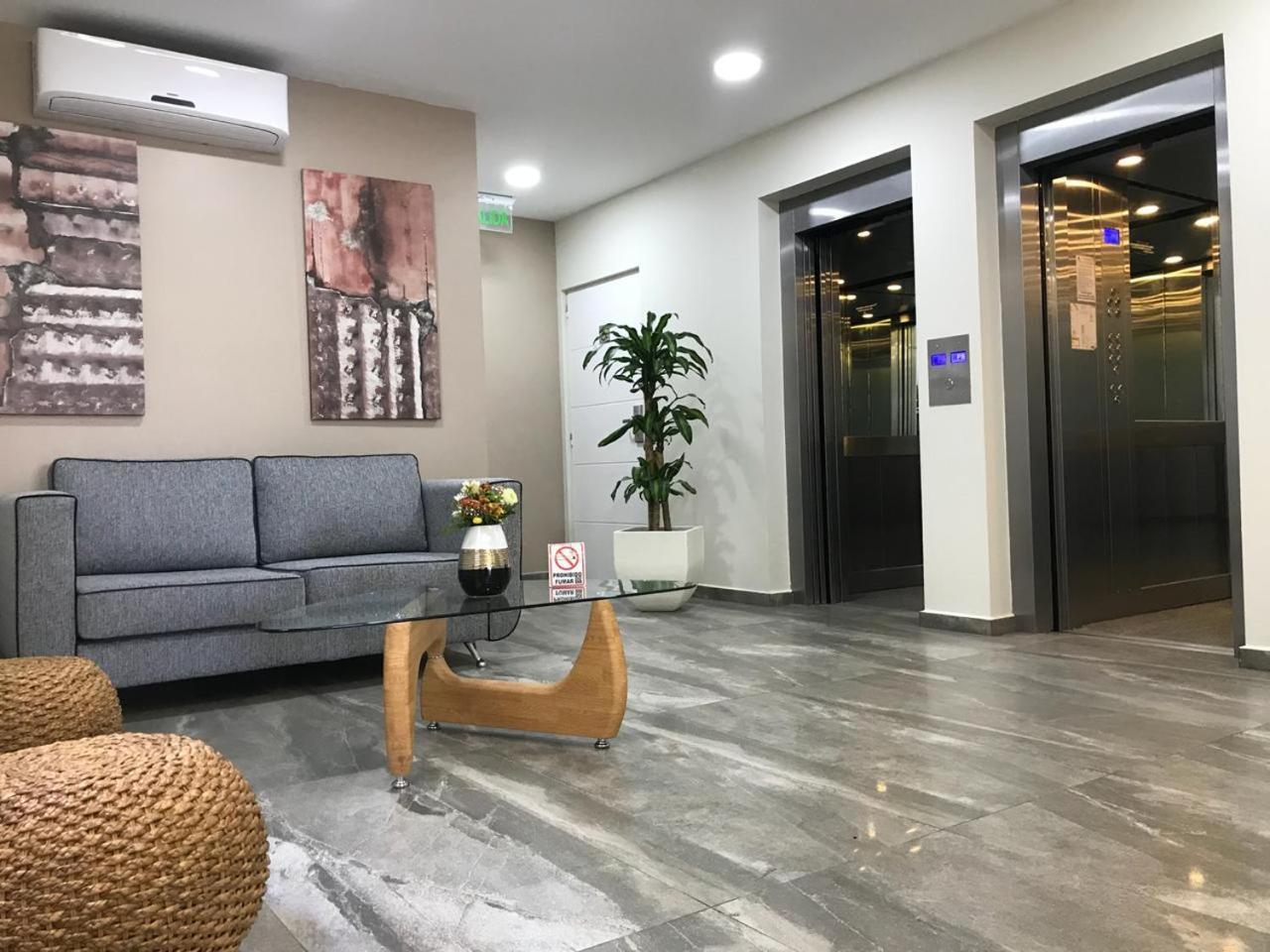 Illia 121 Apart Hotel Neuquén 外观 照片