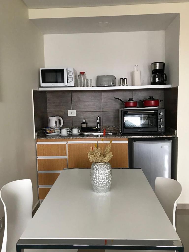 Illia 121 Apart Hotel Neuquén 外观 照片