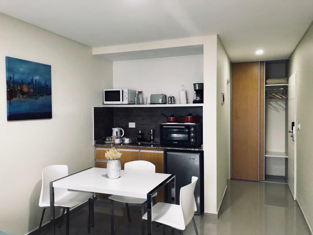 Illia 121 Apart Hotel Neuquén 外观 照片